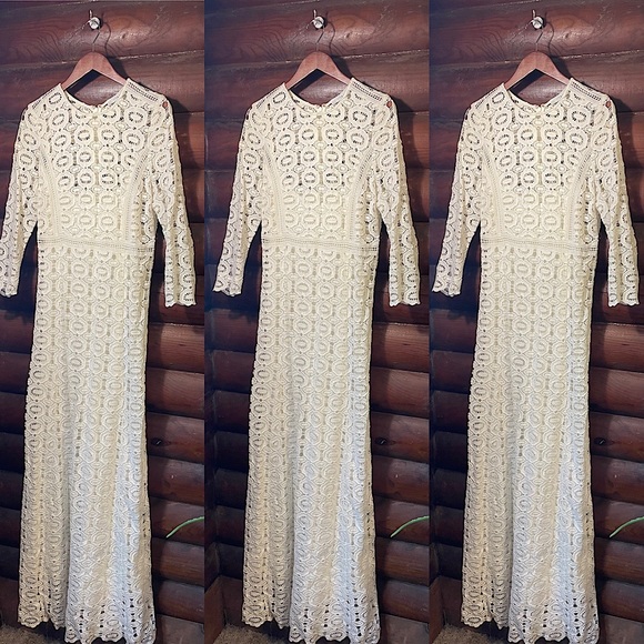 Ivy & Oak White Crochet Lace Long Sleeve Maxi Dress w/ Slip - Picture 2 of 6